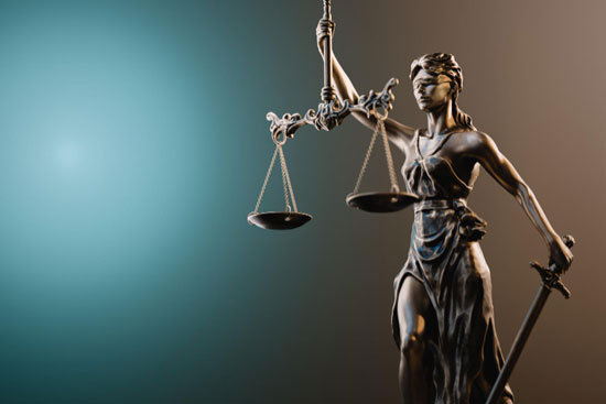 Суд по заливу квартиры